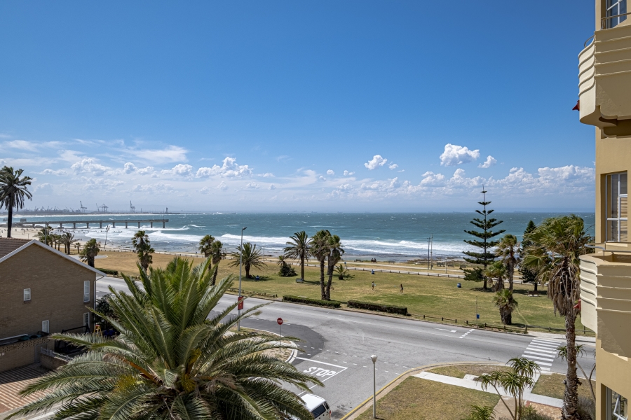 2 Bedroom Property for Sale in Summerstrand Eastern Cape